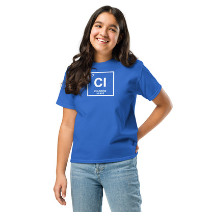 Girl smiling in the YOUTH Funny Swimmers Chlorine Periodic Table Symbol T-Shirt, styled with jeans for a fun, casual swimmer look.